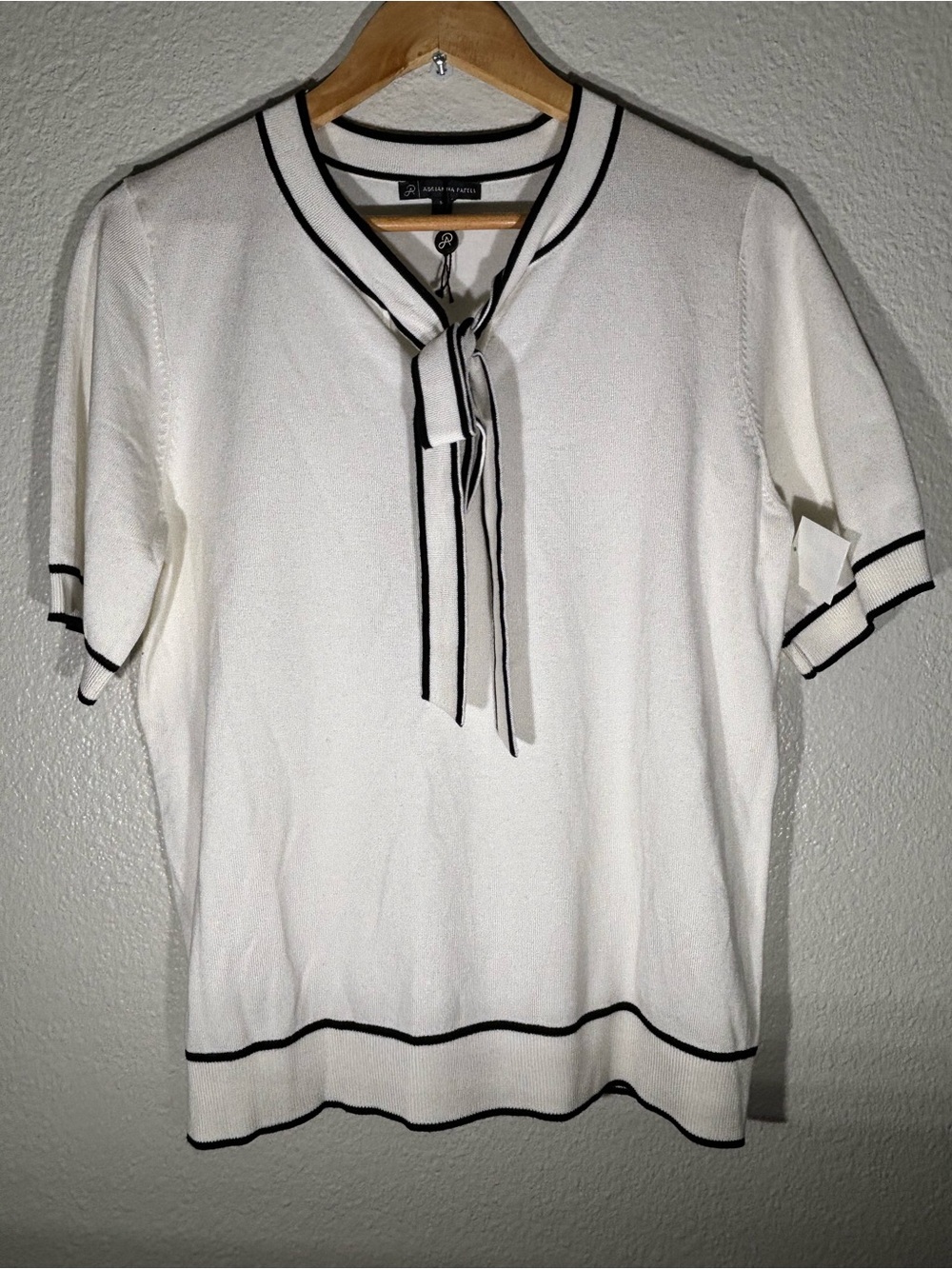 Adrianna Papell Bow-Tie Short Sleeve Knit Top - Picture 10 of 16